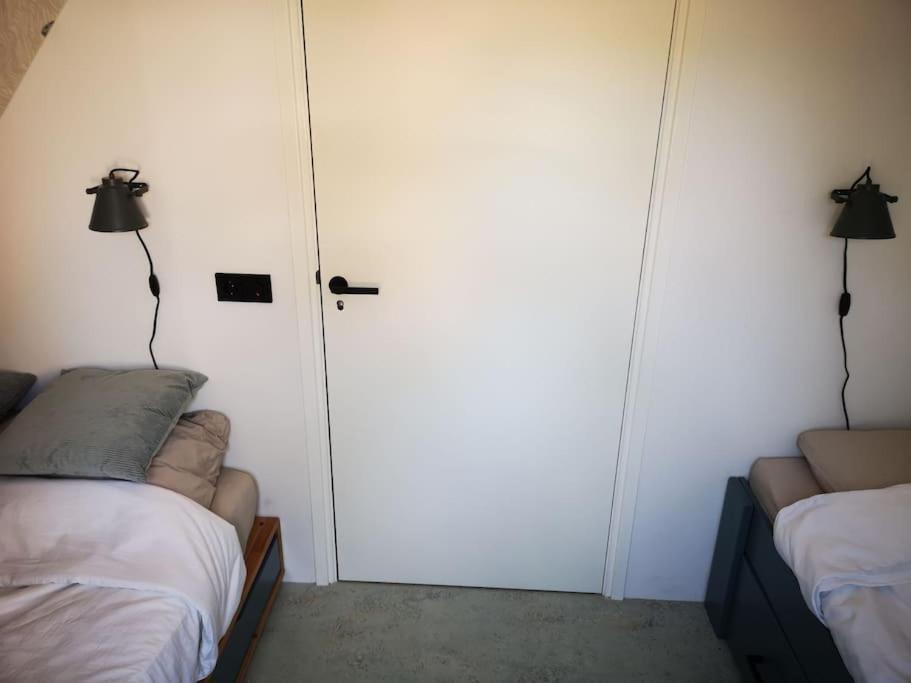 Lanterfant Apartment Nes  Luaran gambar